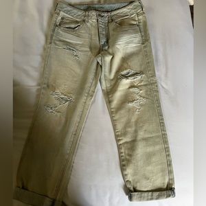 American Eagle Boy Crop Jeans